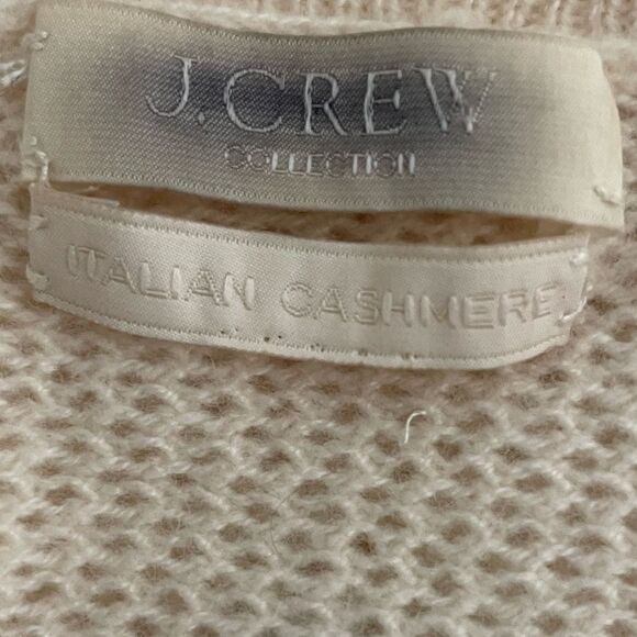 J Crew Collection Italian Cashmere Cream colored Sweater Size Medium - Picture 3 of 6